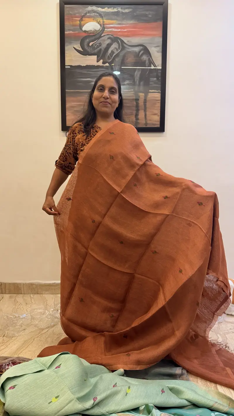 Swan Jamdani Saree 01 hover